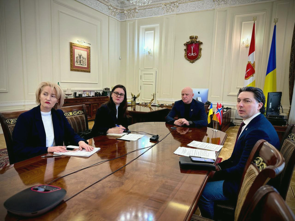 2712 image for slide