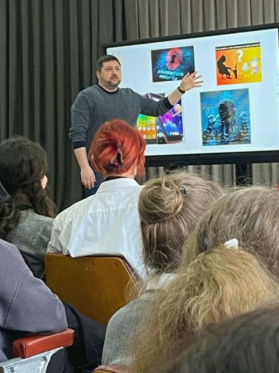 3267 image for slide