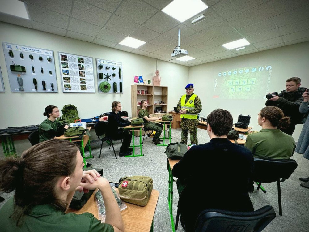 3715 image for slide