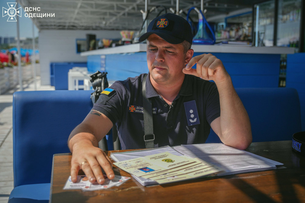 6982 image for slide