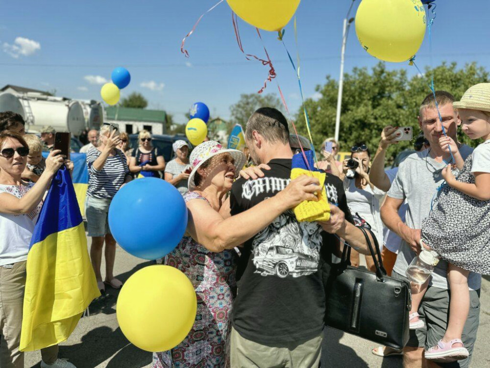 8027 image for slide