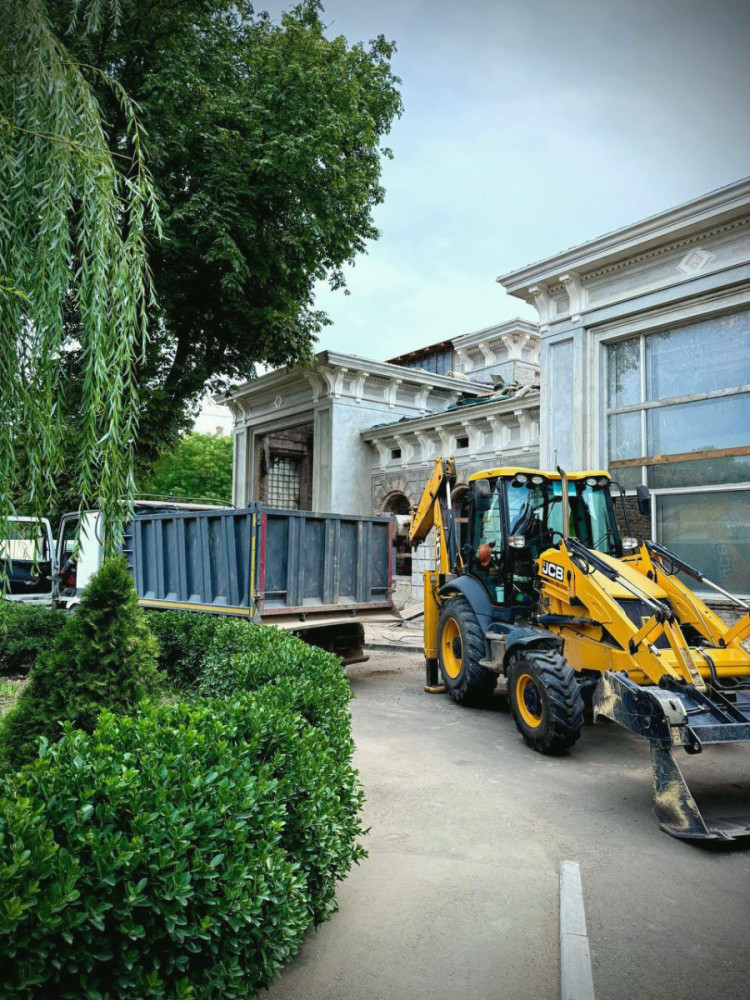 8090 image for slide