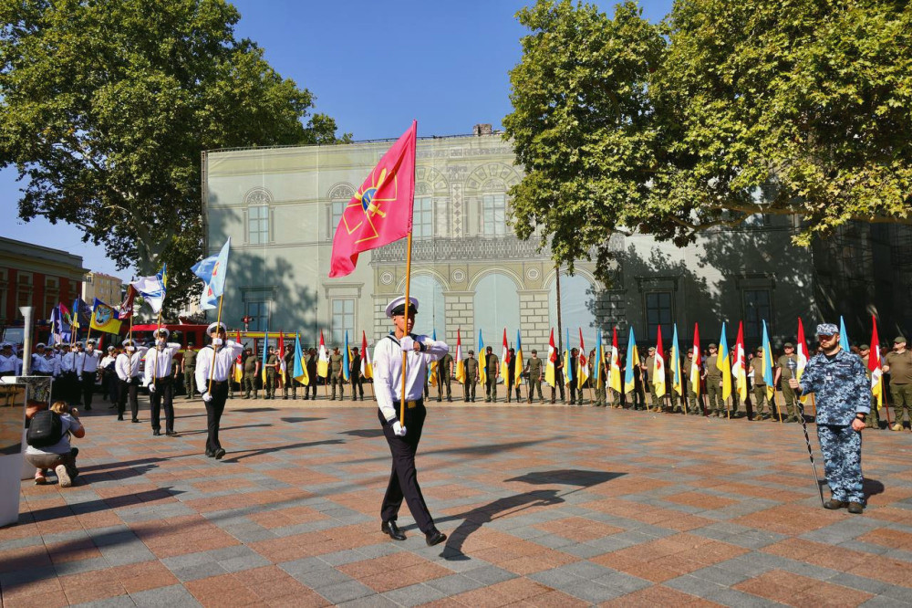 8288 image for slide