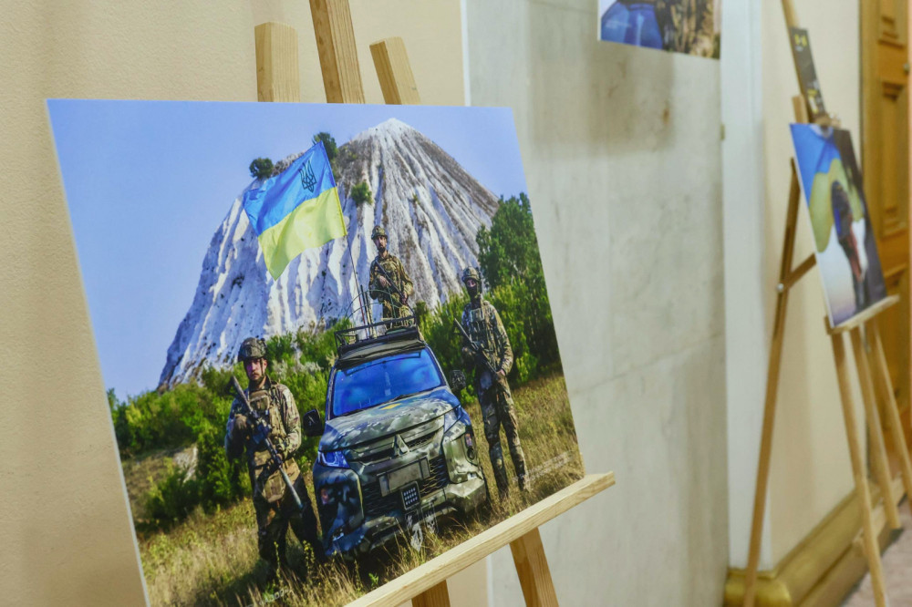 9925 image for slide